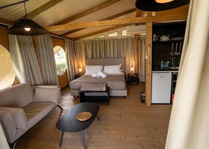 Terreforti Boutique Spa&glamping Station touristique *